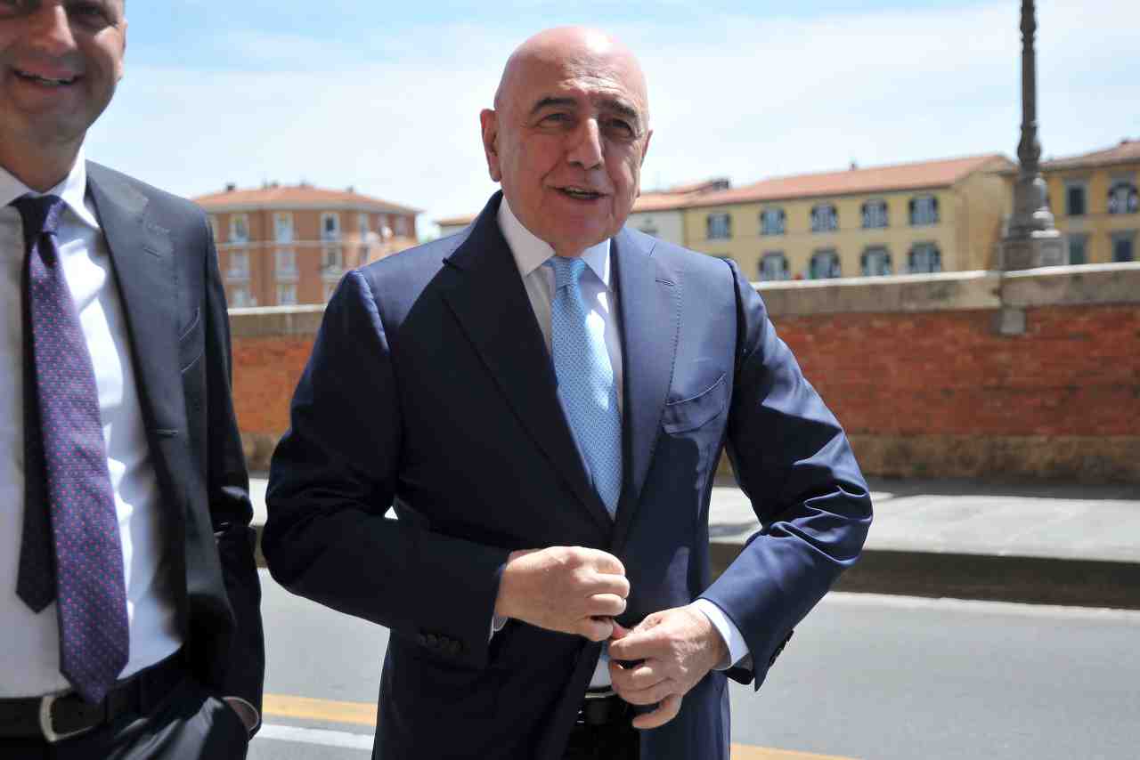 共和报:如果马拉戈因违规被免职,加利亚尼将是首选的意足协主席